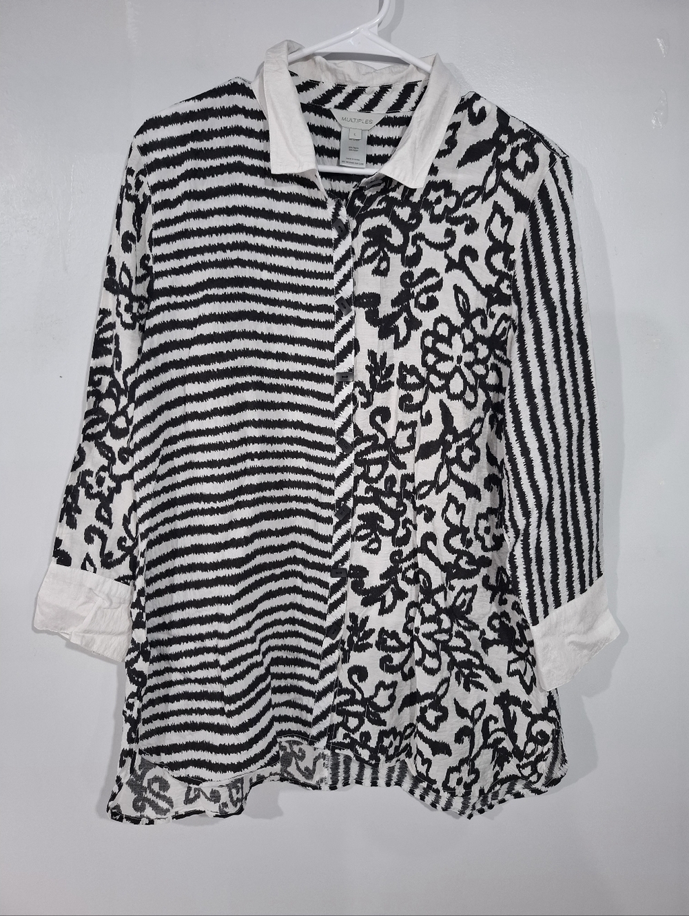 Multiples Tunic Sz L 3/4 Cuffed Sleeve Button Up Mixed Pattern Lightweight Artsy